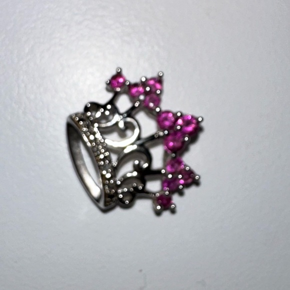 Princess Pendant - Picture 3 of 5